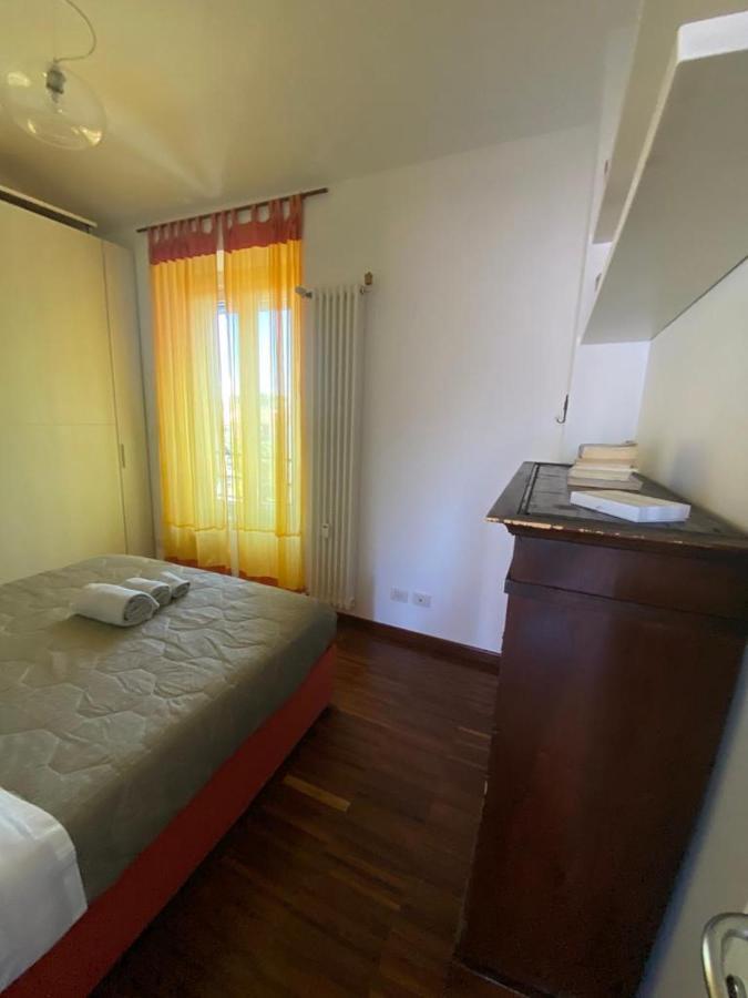 Quiet Cozy Attic Isola District Apartment Mailand